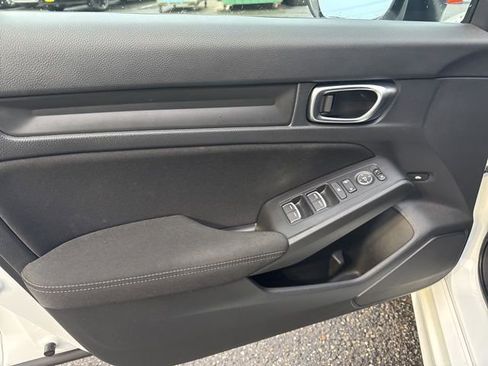 Used 2022 Honda Civic Sport image 17