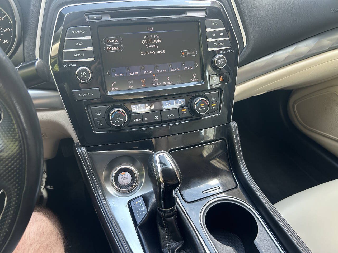 Used 2019 Nissan Maxima 3.5 SV w/ Floor Mat Group FWD image 17