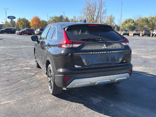 Used 2024 Mitsubishi Eclipse Cross SEL AWD/4WD image 3