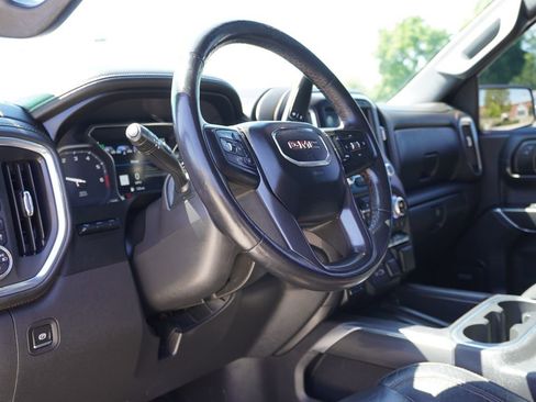 Used 2020 GMC Sierra 1500 AT4 w/ Off-Road Performance Package image 33