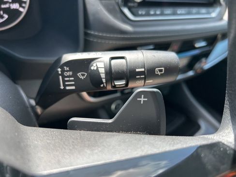 Certified 2023 Nissan Rogue SV image 30