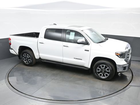 Used 2020 Toyota Tundra Limited w/ Limited Premium Package AWD/4WD image 42