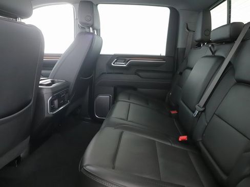 Used 2025 GMC Sierra 2500 Denali w/ Denali Reserve Package image 29