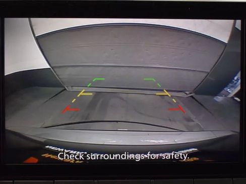 Used 2025 Nissan Rogue SV image 31