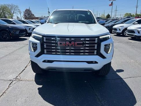Certified 2023 GMC Canyon Denali AWD/4WD image 2