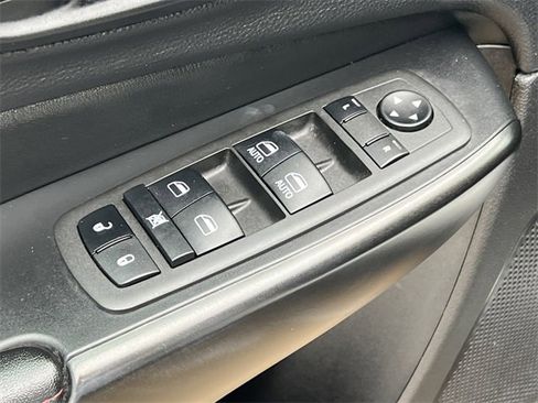 Used 2022 Jeep Cherokee Trailhawk image 17