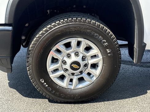 Used 2026 Chevrolet Silverado 2500 W/T w/ WT Convenience Package image 12