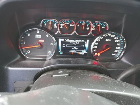 Used 2018 GMC Sierra 1500 SLE image 2