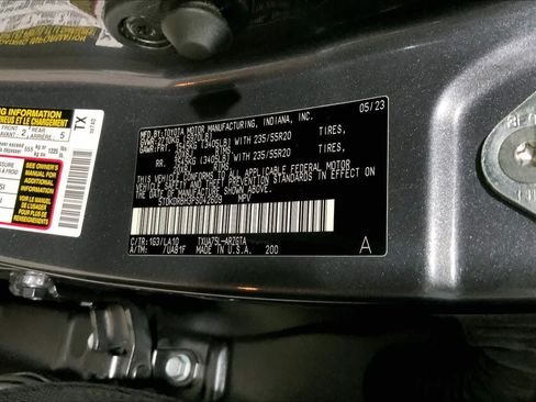 Used 2023 Toyota Highlander Platinum AWD/4WD image 37