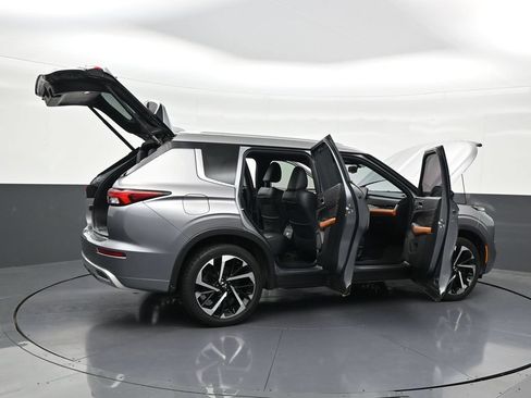 Used 2022 Mitsubishi Outlander SEL AWD/4WD image 30