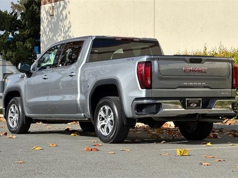 Used 2025 GMC Sierra 1500 SLT image 6