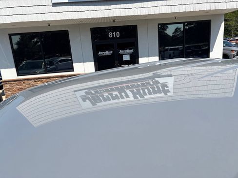 Used 2024 GMC Sierra 1500 Elevation AWD/4WD image 14