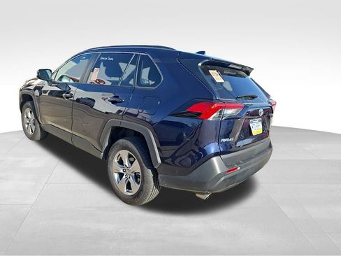 Used 2025 Toyota RAV4 XLE AWD/4WD image 3