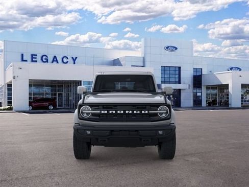 New 2026 Ford Bronco Outer Banks AWD/4WD image 6