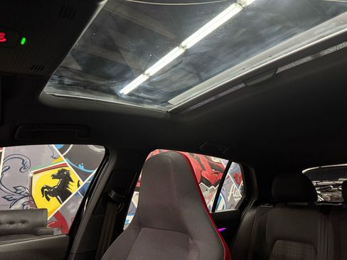 Used 2022 Volkswagen GTI SE image 33