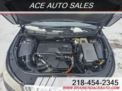 Used 2012 Buick LaCrosse image 9
