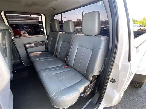 Used 2011 Ford F450 XLT w/ Snow Plow Prep Pkg AWD/4WD image 23