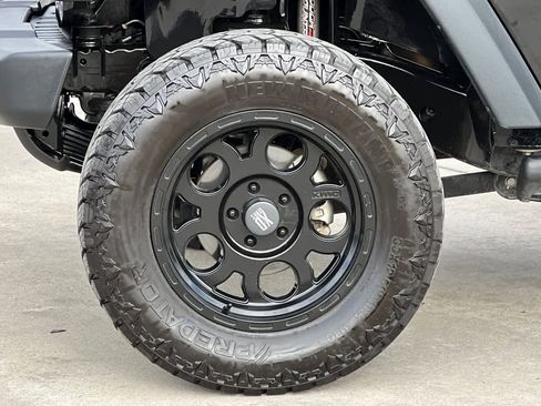 Used 2015 Jeep Wrangler Unlimited Sport w/ Trailer Tow Group image 33