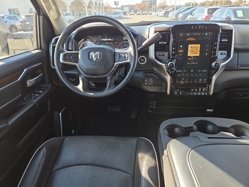 Used 2024 RAM 2500 Laramie image 11