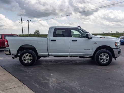 Used 2023 RAM 2500 Big Horn w/ Cold Weather Group AWD/4WD image 4