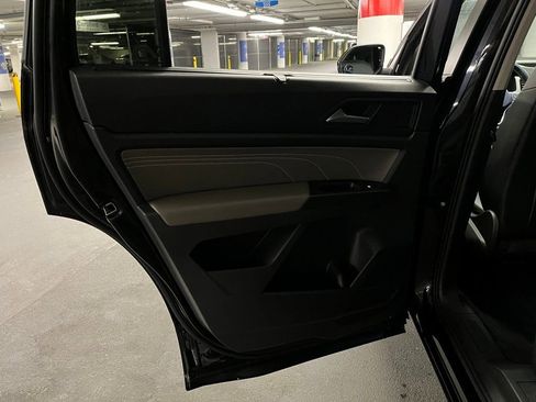 Used 2022 Volkswagen Atlas SE w/ Panoramic Sunroof Package image 20