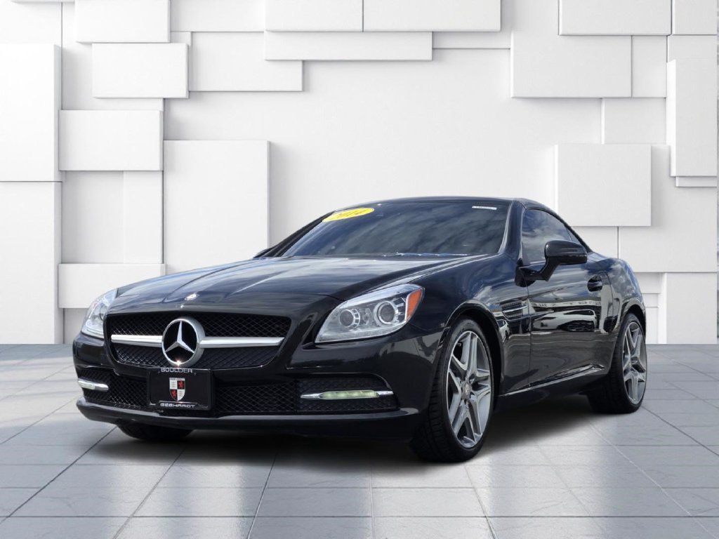 Used 2014 Mercedes-Benz SLK 250 image 3