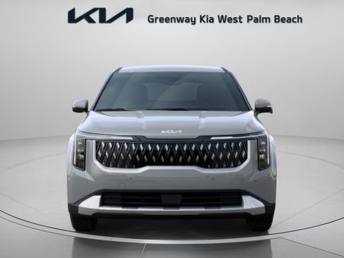 New 2026 Kia Carnival EX FWD image 2