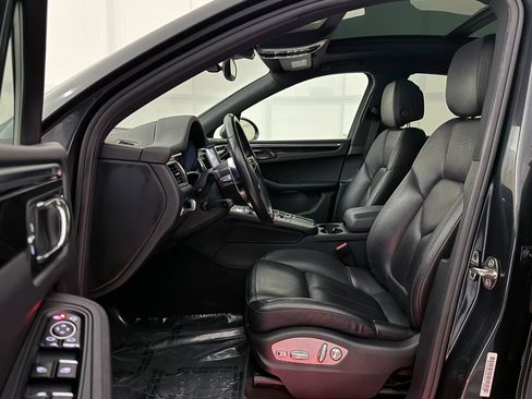 Used 2017 Porsche Macan S AWD/4WD image 18