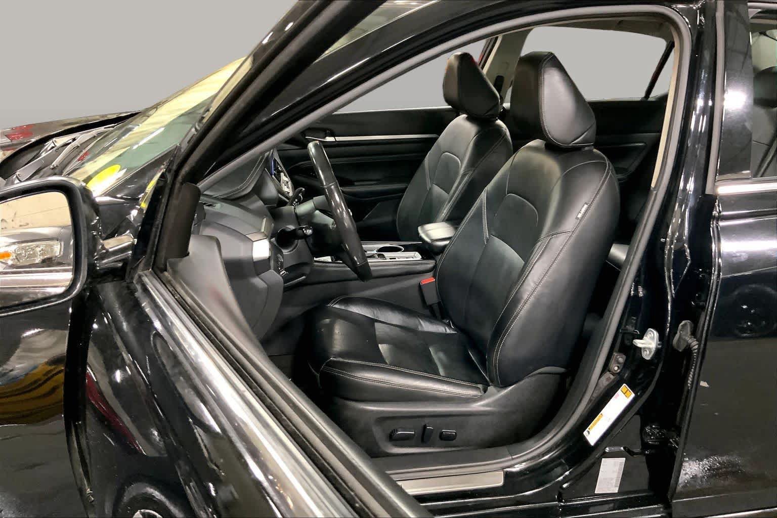Used 2023 Nissan Altima 2.5 SL AWD/4WD image 8