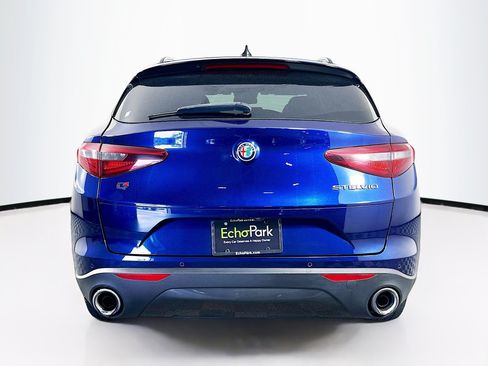 Used 2021 Alfa Romeo Stelvio Sprint w/ Nero Edizione AWD/4WD image 7