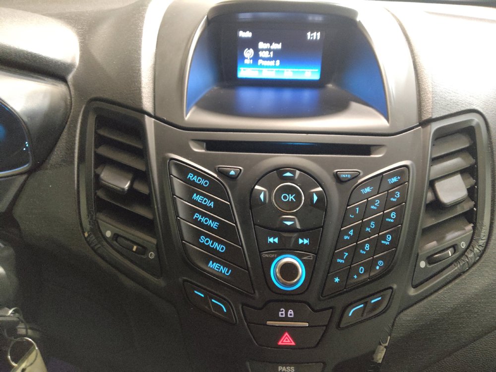 Used 2018 Ford Fiesta SE FWD image 25
