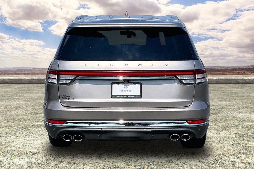Used 2020 Lincoln Aviator Reserve w/ Equipment Group 202A AWD/4WD image 6