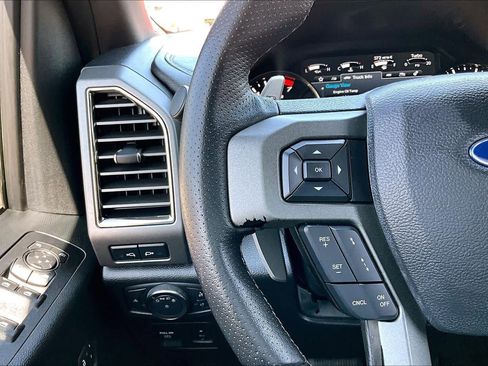 Used 2019 Ford F150 Raptor w/ Equipment Group 802A Luxury image 24