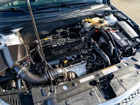 Used 2014 Chevrolet Cruze LT image 22