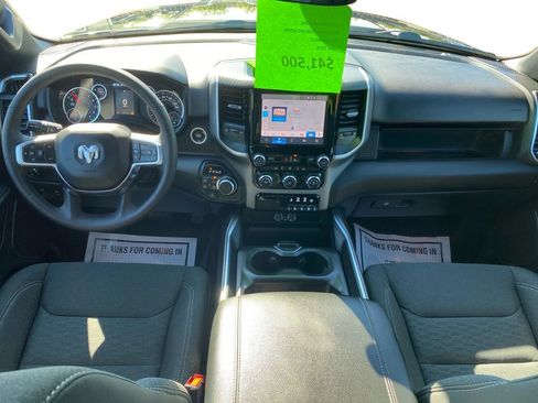 Used 2025 RAM 1500 Big Horn AWD/4WD image 12