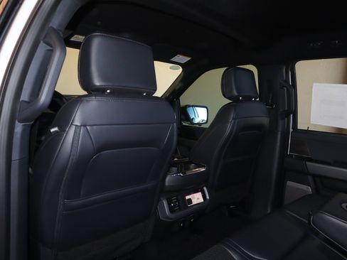 New 2025 Ford F150 Lariat w/ Equipment Group 502A High image 35