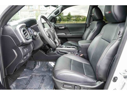 Used 2023 Toyota Tacoma TRD Pro AWD/4WD image 17