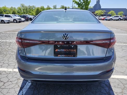 Used 2025 Volkswagen Jetta S FWD image 14