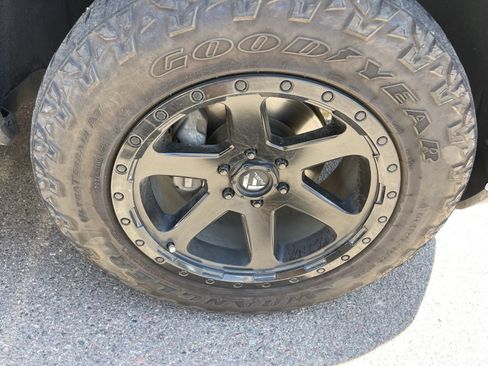Used 2020 GMC Sierra 1500 Denali w/ Technology Package AWD/4WD image 4