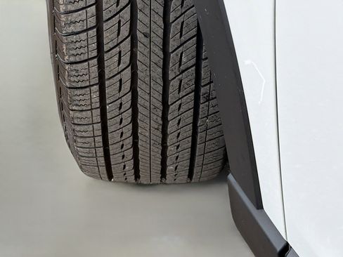 Used 2022 MAZDA CX-9 Touring w/ Touring Premium Package image 43