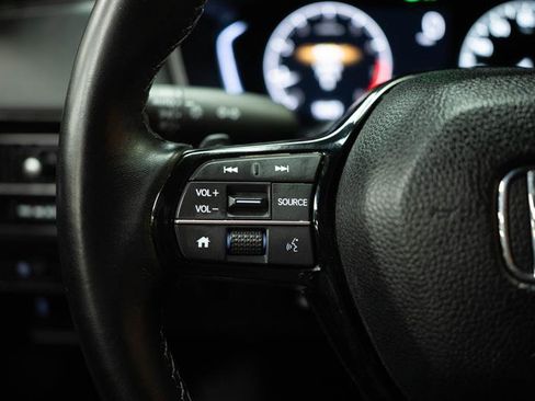 Used 2025 Honda Civic Sport image 28