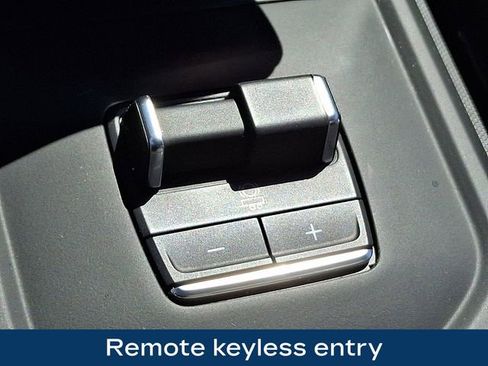 Used 2025 GMC Sierra 1500 Denali w/ Denali Reserve Package image 17