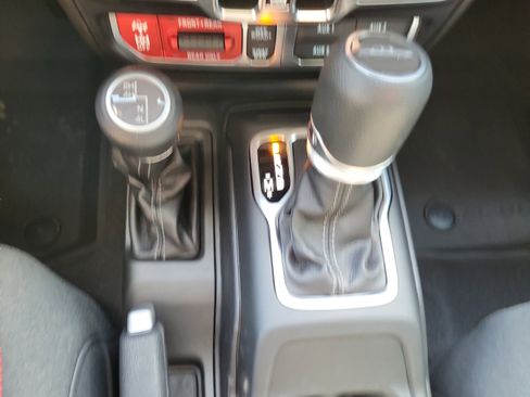 New 2026 Jeep Gladiator Rubicon AWD/4WD image 35