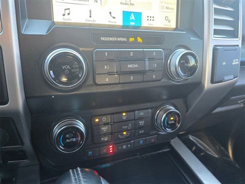 Used 2019 Ford F150 Platinum w/ Equipment Group 701A Luxury image 16