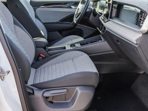 New 2025 Volkswagen Tiguan S image 41