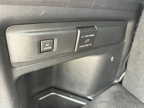 Used 2024 MAZDA CX-90 Plug-In Hybrid w/ Premium Plus AWD/4WD image 10