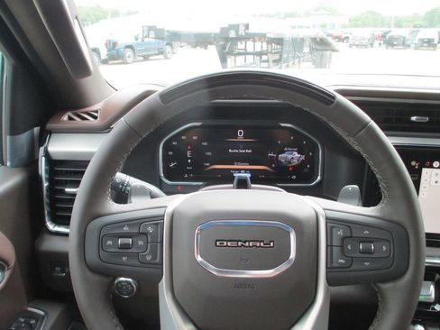 New 2026 GMC Sierra 1500 Denali AWD/4WD image 22