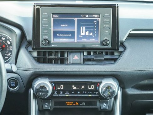 Used 2021 Toyota RAV4 XLE image 15