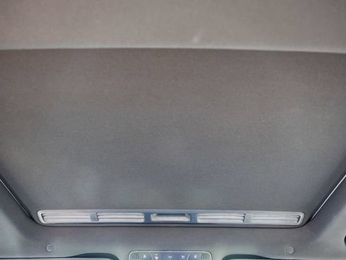 Used 2019 Mercedes-Benz C 300 Sedan image 19