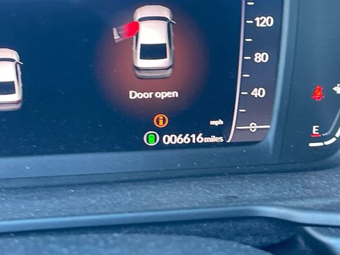 Used 2024 Honda Accord EX image 38